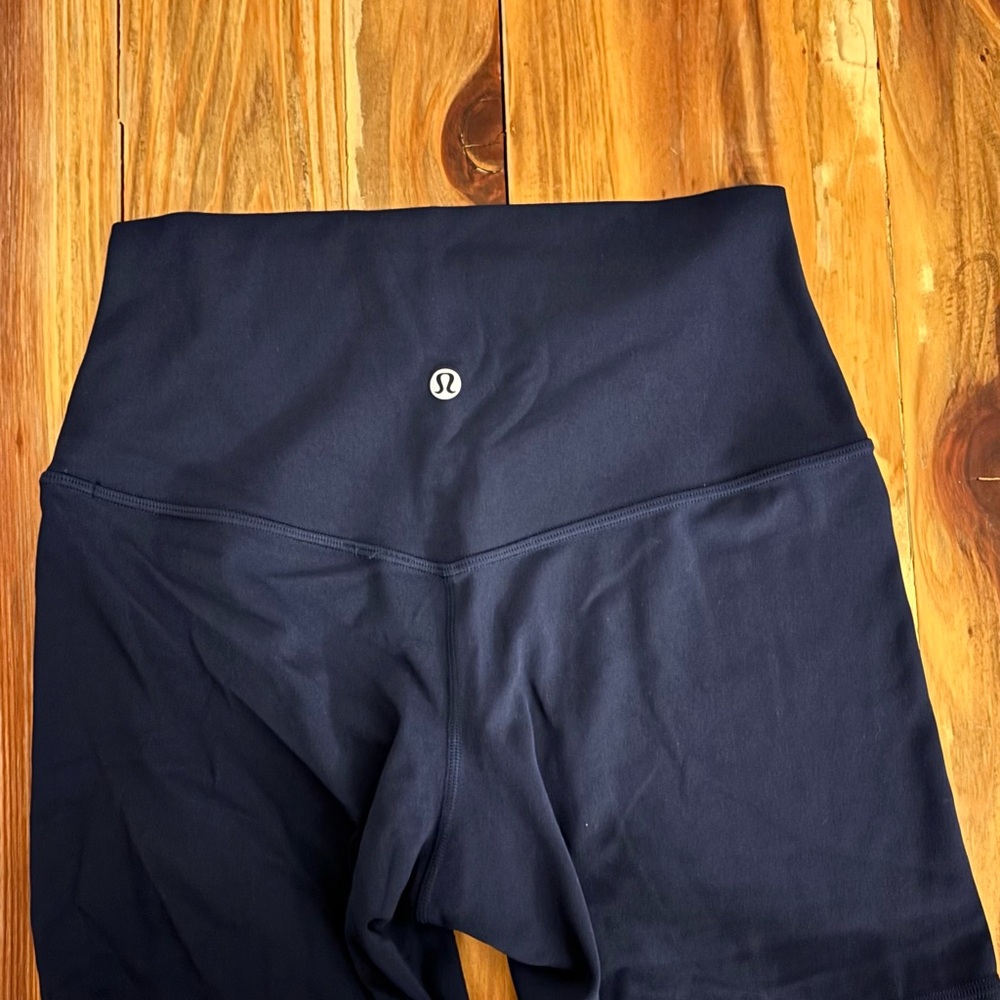lululemon athletica align 6" shorts